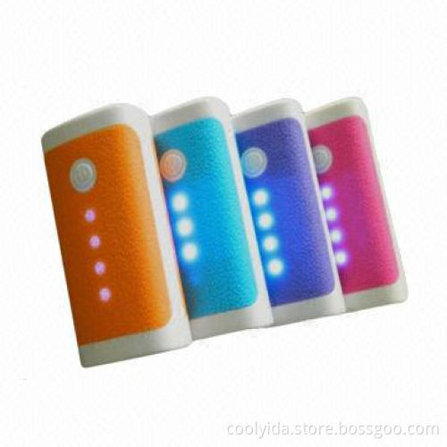 Power Banks with 5,200mAh Capacity, CE, RoHS, FCC Marks